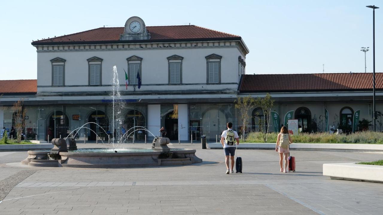 Nxt Station Deluxe Apartment Bergamo Luaran gambar