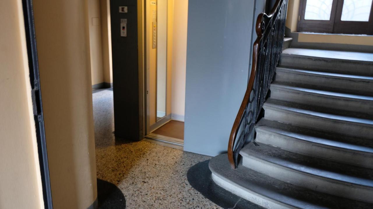 Nxt Station Deluxe Apartment Bergamo Luaran gambar
