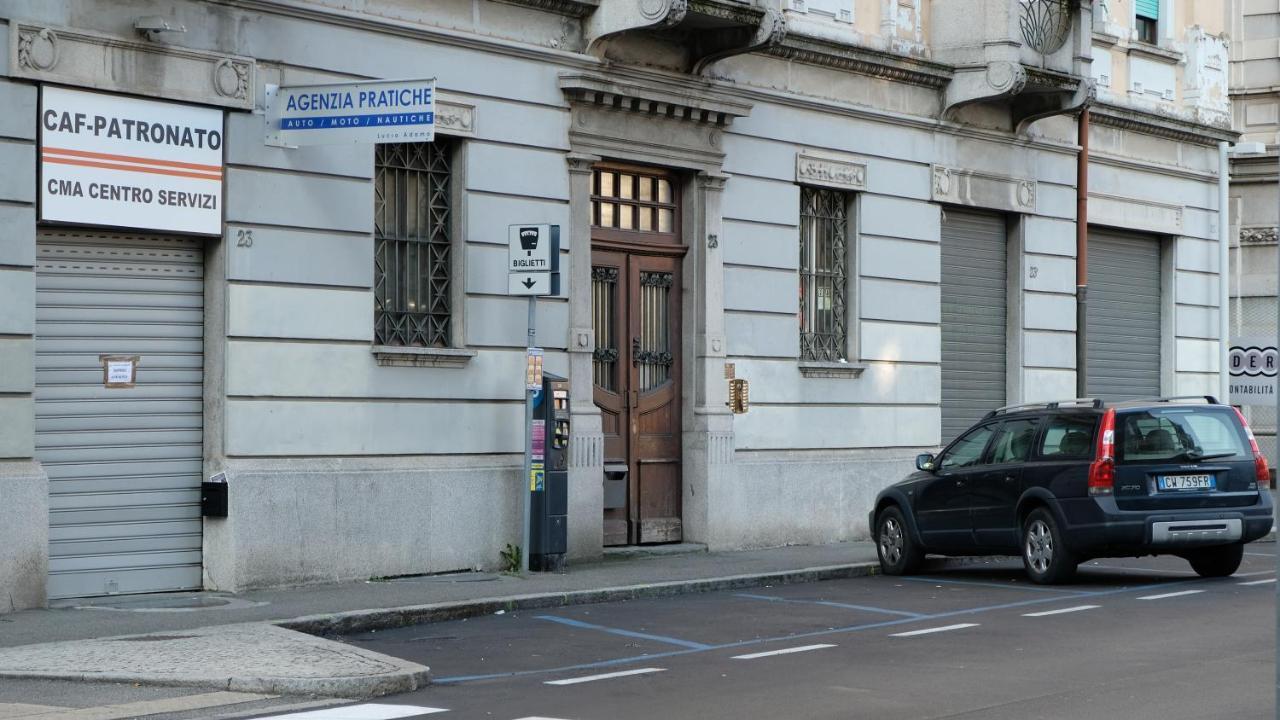 Nxt Station Deluxe Apartment Bergamo Luaran gambar